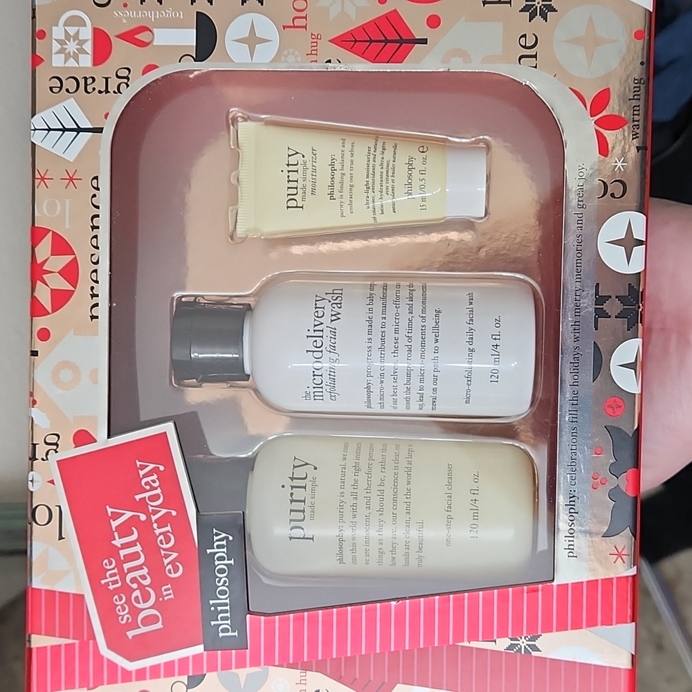 Xmas bundle facial cleanser, face wash, & moisturizer